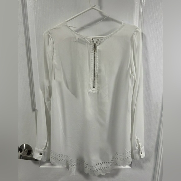 Costa Blanca White Blouse - Picture 2 of 2